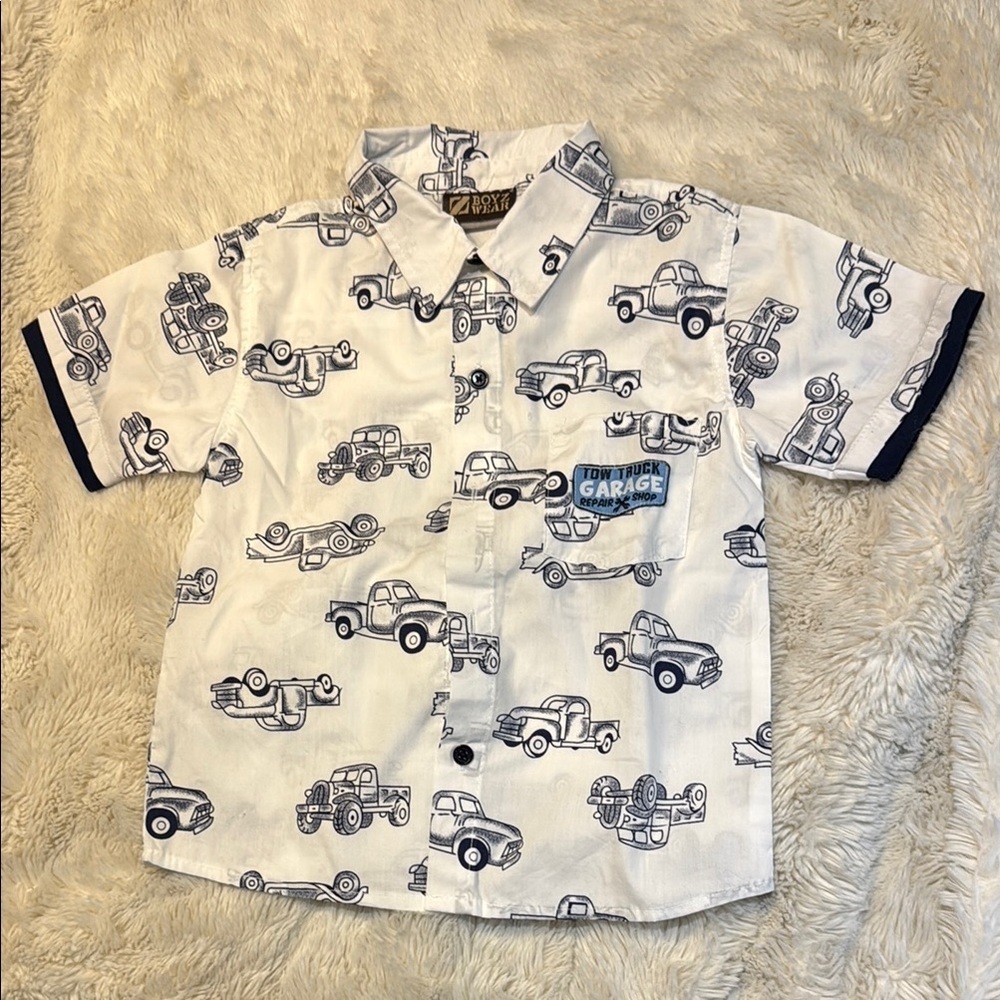 NWOT, White Shirt with Car Print